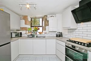 Photo 14- click for photo gallery